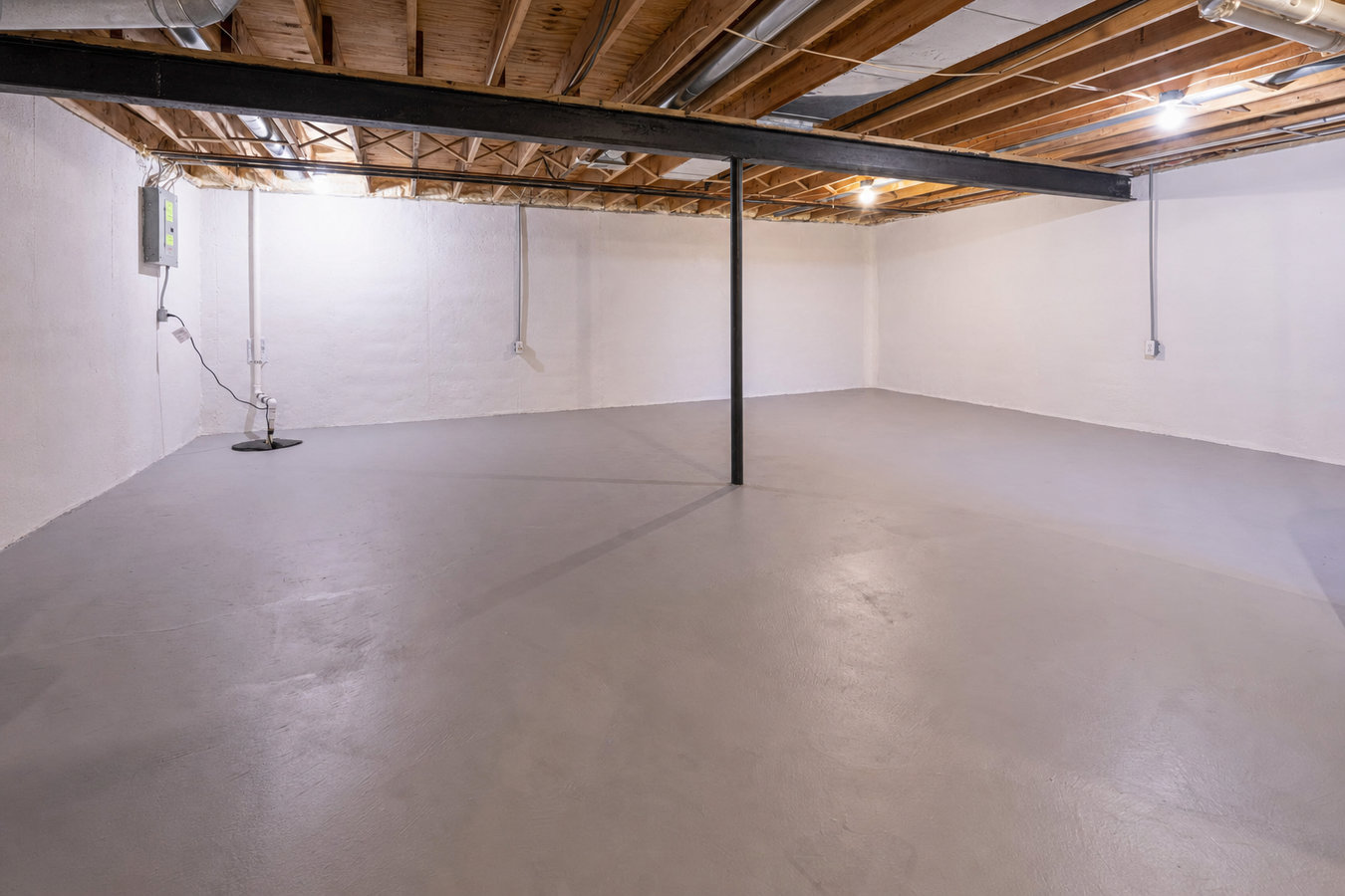Basement Flooring in Salinas, CA